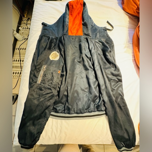 Freecity small city zip hood jacket - Picture 2 of 8